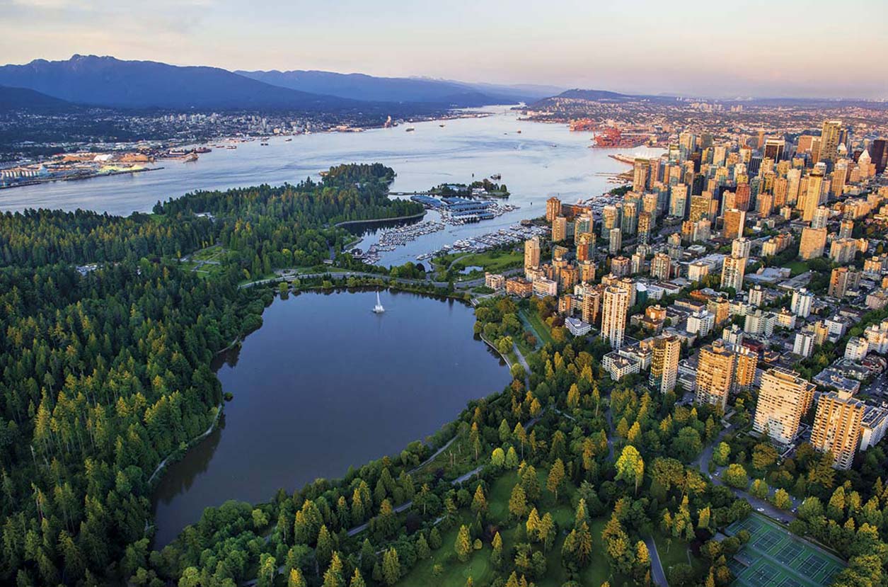 Abrazada por el Pacífico: El Encanto de la Ciudad Portuaria de Vancouver