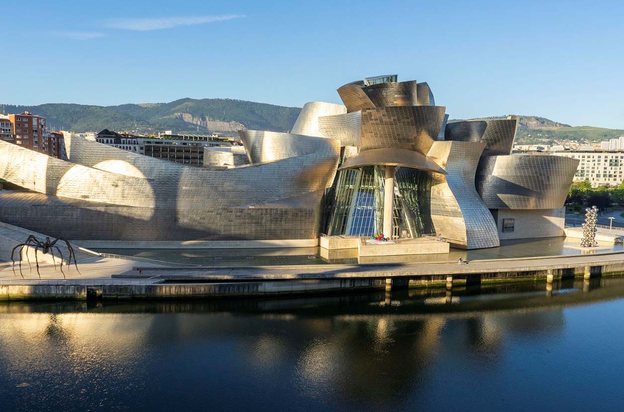 Sumérgete en la Historia: Museos Fascinantes de Bilbao